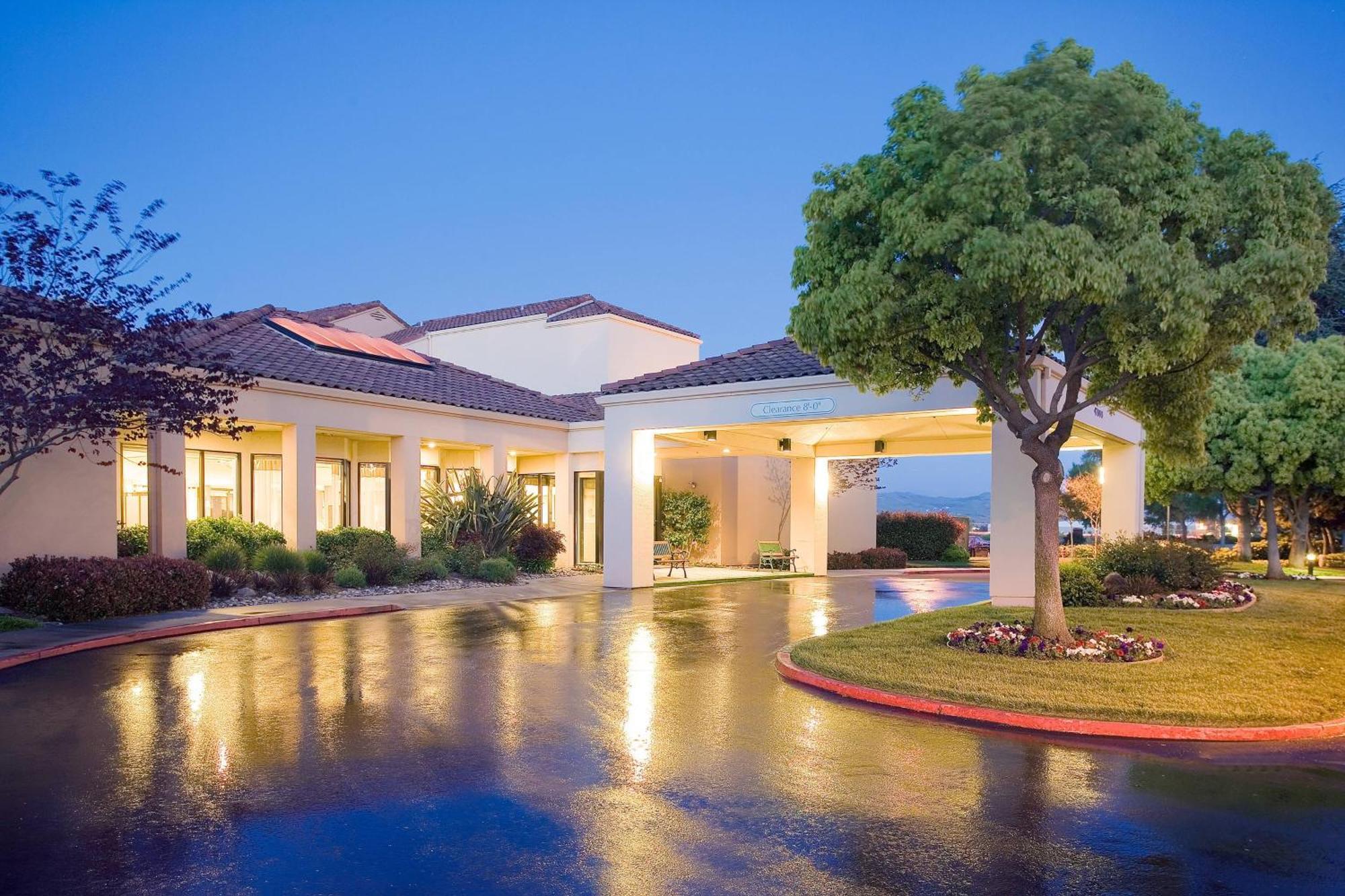Courtyard Fremont Silicon Valley Exterior photo